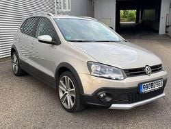 Grau Gebraucht 2011 VW Polo Cross Kleinwagen | 9.900 € (Etwas zu teuer)