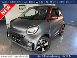 Grau Gebraucht 2024 Smart ForTwo Electric Drive Exclusive Coupé | 17.850 € (Fairer Preis)