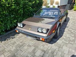 Braun Gebraucht 1985 Ferrari Mondial Cabrio | 55.000 €