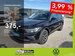 Deep black perleffekt / anthrazittitanschwarz Gebraucht 2023 VW Tiguan Life SUV | 29.970 € (Fairer Preis)