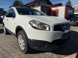 Weiß Gebraucht 2010 Nissan Qashqai SUV | 2.999 € (Guter Preis)