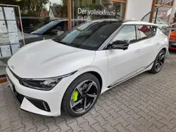 Snow white pearl Gebraucht 2024 Kia EV6 2 SUV | 56.990 € (Etwas zu teuer)