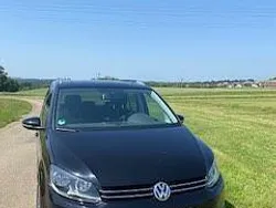 Schwarz Gebraucht 2015 VW Touran Cup Van / Kleinbus | 10.300 € (Fairer Preis)
