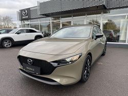 Beige Neu 2025 Mazda 3 Homura-Line Limousine | 27.990 €