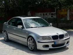 Silber Gebraucht 2002 BMW 330 Limousine | 6.899 € (Fairer Preis)