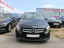 Schwarz Gebraucht 2016 Mercedes B200 Van / Kleinbus | 13.649 € (Etwas zu teuer)