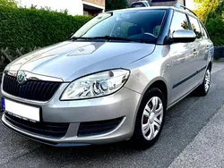 Silber Gebraucht 2013 Skoda Fabia Kombi | 3.900 € (Guter Preis)