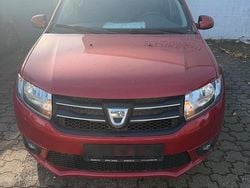 Rot Gebraucht 2015 Dacia Logan Kombi | 4.999 €