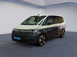 Candyweiß/ starlight blue ... Gebraucht 2024 VW T7 Style Van | 69.280 €