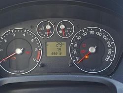 Silber Gebraucht 2007 Ford Fiesta Kleinwagen | 1.600 €