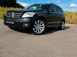 Schwarz Gebraucht 2009 Mercedes GLK320 SUV | 11.900 € (Etwas zu teuer)