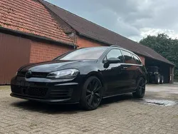 Schwarz Gebraucht 2015 VW Golf VII GTD Kombi | 9.800 € (Fairer Preis)