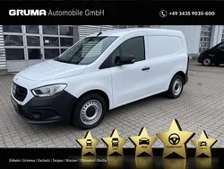 Arktikweiß Gebraucht 2022 Mercedes Citan 110 Van / Kleinbus | 19.500 € (Guter Preis)