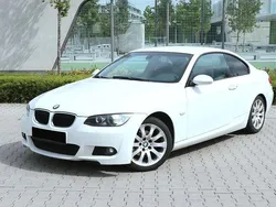 Weiß Gebraucht 2009 BMW 320 M Sport Coupé | 5.600 € (Guter Preis)