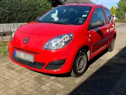 Rot Gebraucht 2008 Renault Twingo Kleinwagen | 2.000 € (Fairer Preis)
