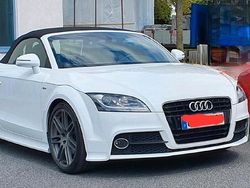 Weiß Gebraucht 2011 Audi TT Roadster S-line plus Cabrio | 9.750 € (Fairer Preis)