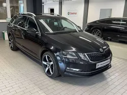 Schwarzmagic perleffekt Gebraucht 2019 Skoda Octavia Premium Edition Kombi | 13.900 € (Fairer Preis)