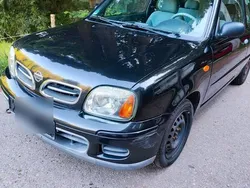 Schwarz Gebraucht 2002 Nissan Micra Kleinwagen | 600 €