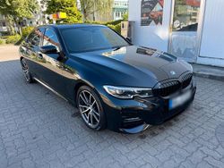 Schwarz Gebraucht 2020 BMW 320 M Sport Limousine | 23.900 € (Superpreis)