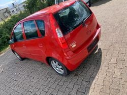 Rot Gebraucht 2006 Mitsubishi Colt Kombi | 900 €