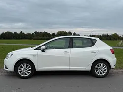 Weiß Gebraucht 2015 Seat Ibiza Kleinwagen | 4.900 € (Guter Preis)