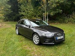 Grau Gebraucht 2013 Audi A4 Ambition Kombi | 9.499 € (Fairer Preis)