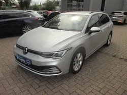 Silber Gebraucht 2021 VW Golf VIII Life Kombi | 18.900 € (Fairer Preis)