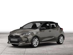 Weiß Neu 2025 Toyota Yaris Hybrid Business Edition Limousine | 26.700 € (Fairer Preis)