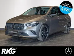 Grau Gebraucht 2025 Mercedes B200 Progressive Van / Kleinbus | 34.780 € (Teuer)