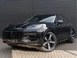 Schwarz Gebraucht 2025 Porsche Cayenne SUV | 129.900 €