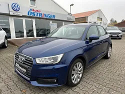 Blau Gebraucht 2015 Audi A1 Sportback Sport Kleinwagen | 11.990 € (Fairer Preis)