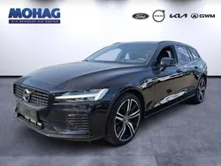 Schwarz Gebraucht 2020 Volvo V60 R-Design Kombi | 28.490 € (Fairer Preis)