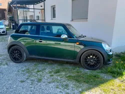 Grün Gebraucht 2012 Mini Cooper Kleinwagen | 3.777 €