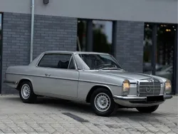 Mercedes W114