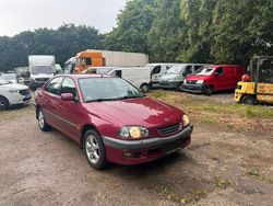 Rot Gebraucht 1998 Toyota Avensis Limousine | 1.900 € (Guter Preis)