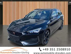 Schwarz schwarz (metallic) Gebraucht 2024 Cupra Leon Kombi | 26.980 € (Superpreis)