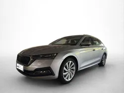 Silber Gebraucht 2023 Skoda Octavia Style Kombi | 29.670 € (Superpreis)