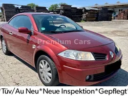 Dunkelbordeaux rot metallic Gebraucht 2008 Renault Mégane Cabriolet Avantage Cabrio | 2.490 € (Fairer Preis)
