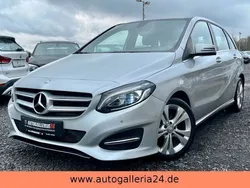 Silber Gebraucht 2017 Mercedes B200 Van / Kleinbus | 13.990 € (Fairer Preis)