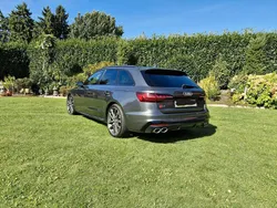 Grau Gebraucht 2020 Audi S4 Ambiente Kombi | 41.250 € (Fairer Preis)