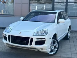 Porsche Cayenne Turbo