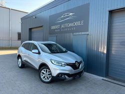 Grau Gebraucht 2016 Renault Kadjar SUV | 11.650 € (Guter Preis)