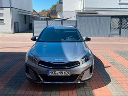 Grau Gebraucht 2024 Kia XCeed SUV | 29.700 €