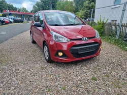 Rot Gebraucht 2014 Hyundai i10 Kleinwagen | 3.990 € (Guter Preis)