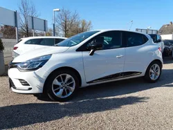 Weiß Gebraucht 2018 Renault Clio IV LIMITED Limousine | 9.450 € (Fairer Preis)