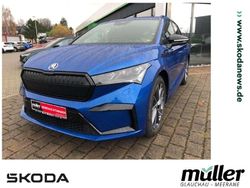 Blau (race blau metallic) Gebraucht 2021 Skoda Enyaq iV SportLine SUV | 25.990 € (Fairer Preis)