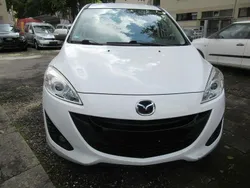 Weiß Gebraucht 2014 Mazda 5 Sendo Van / Kleinbus | 4.390 € (Guter Preis)