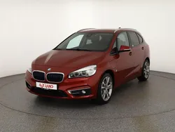 Rot Gebraucht 2017 BMW 225 Active Tourer Luxury Line Van / Kleinbus | 16.990 € (Teuer)