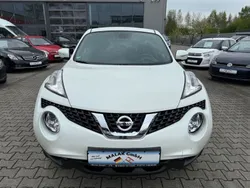 Weiß Gebraucht 2016 Nissan Juke N-Connecta SUV | 9.999 € (Fairer Preis)