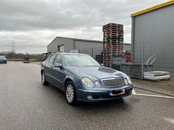 Andere farben Gebraucht 2004 Mercedes E220 Limousine | 2.000 € (Guter Preis)